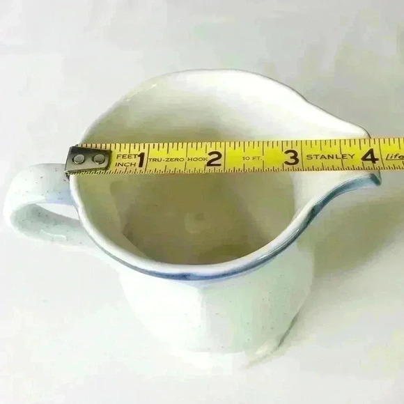 Mikasa Country Club CA500 10oz Creamer Pitcher White Blue Rim - Picture 6 of 6